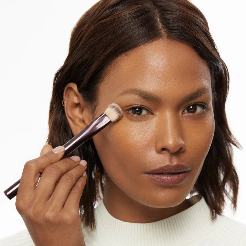 Hourglass Vanish™ Seamless Finish Concealer Brush – Kapatıcı Fırçası