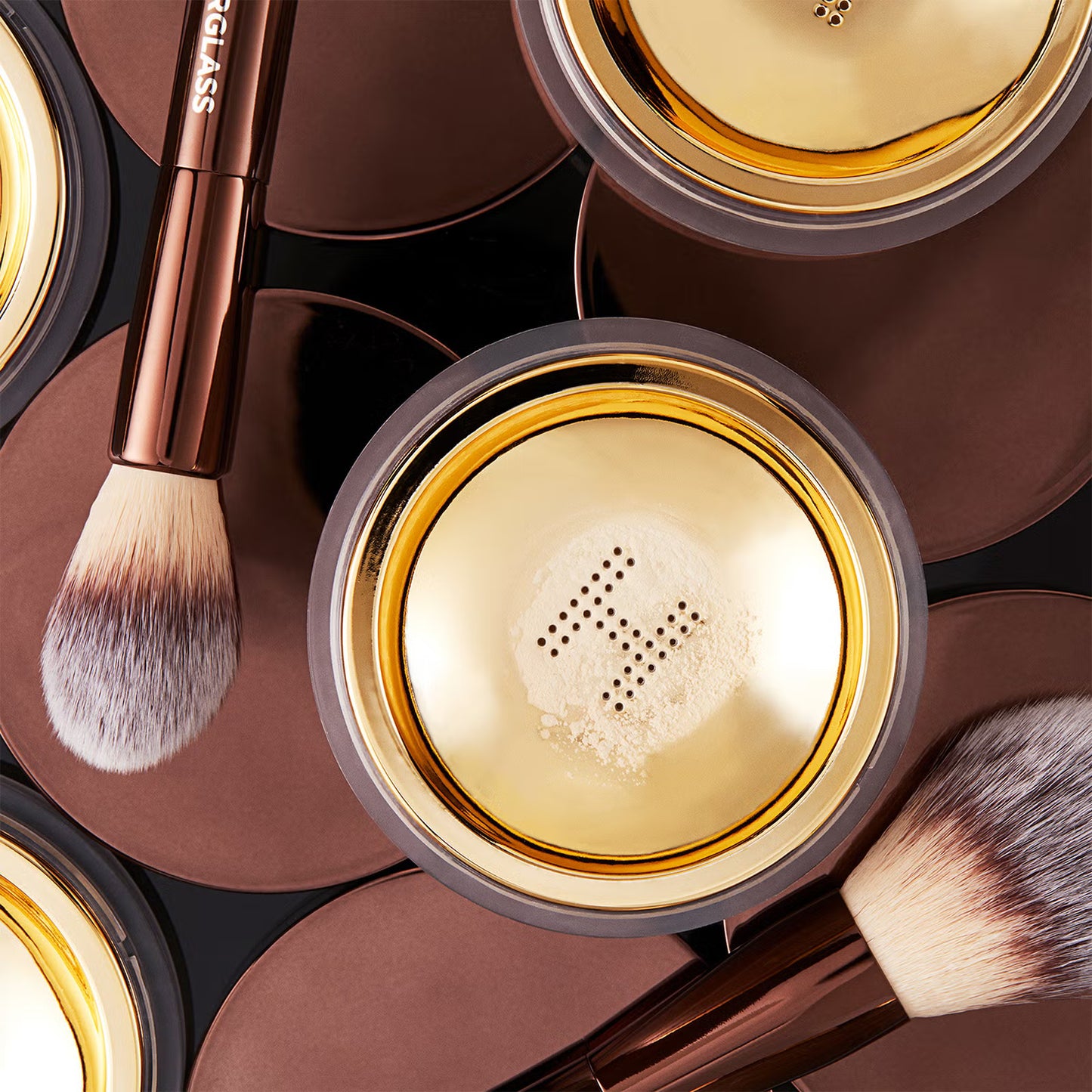 Hourglass  Veil™ Powder Brush – Veil™ Pudra Fırçası