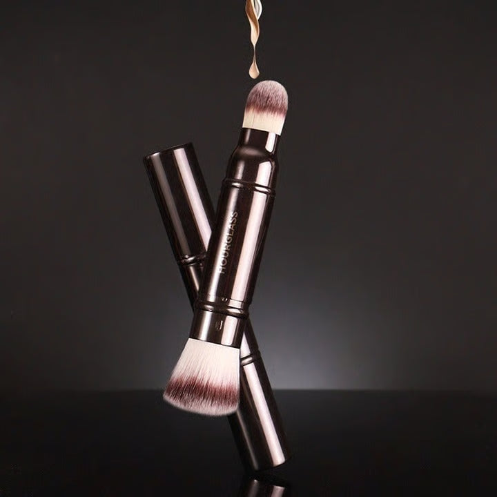Hourglass Retractable Double Brush – Çift Uçlu Teleskopik Fırça