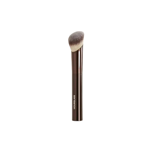Hourglass Ambient™ Soft Glow Foundation Brush – Fondöten Fırçası - Hourglass Türkiye