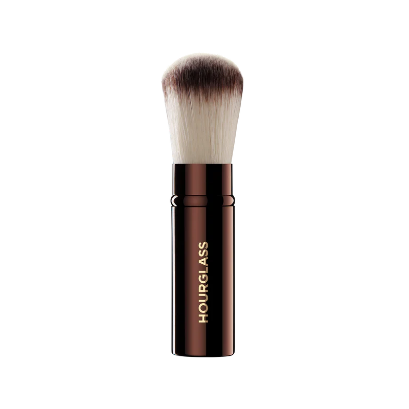 Hourglass Retractable Powder Brush – Geri Çekilebilir Pudra Fırçası