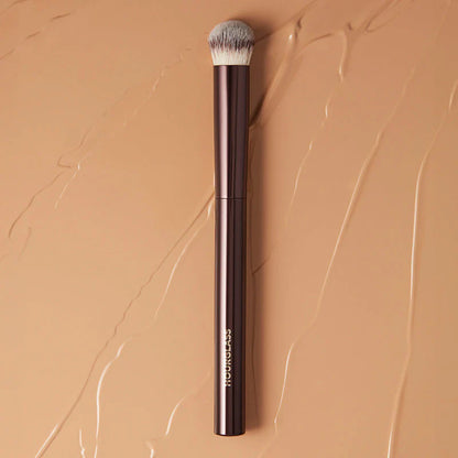 Hourglass Vanish™ Seamless Finish Concealer Brush – Kapatıcı Fırçası