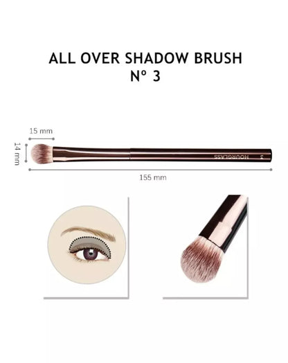 Hourglass  Nº 3 All Over Shadow Brush – Göz Kapağı Far Fırçası